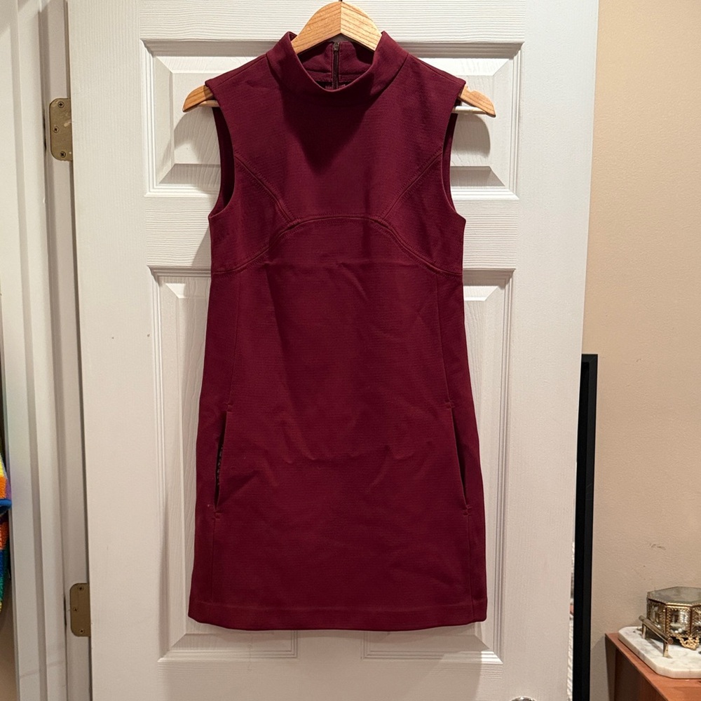 Sleeveless Mock Neck Shift Mini Dress in Burgundy